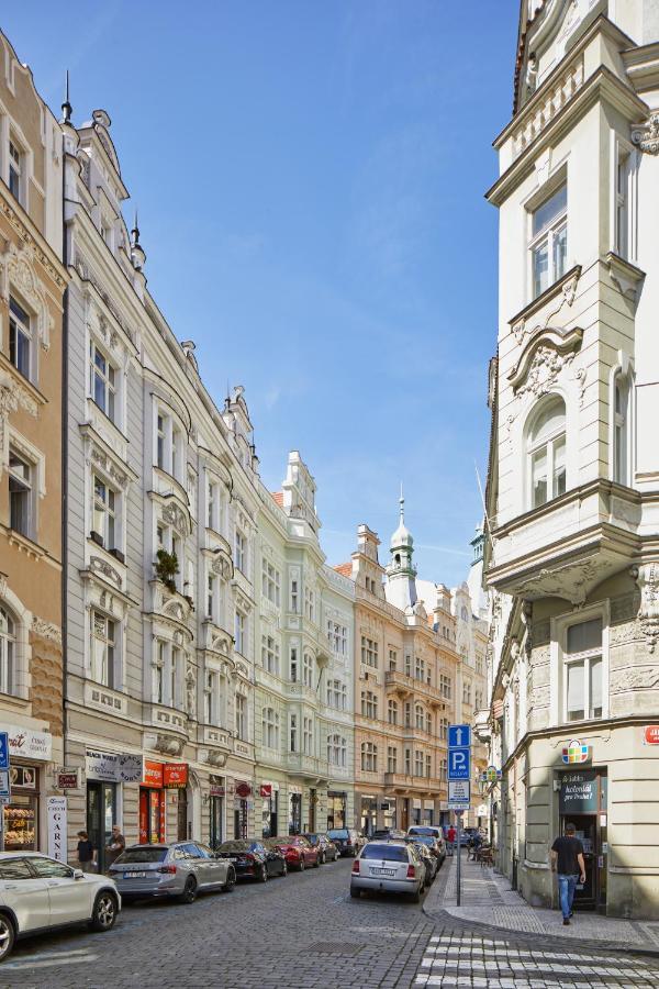 Days - Lavish In The Old Town - Balcony Daire *